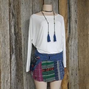 SOLD!BOUTIQUE IMPORT GUATEMALAN SNAP SKIRT!